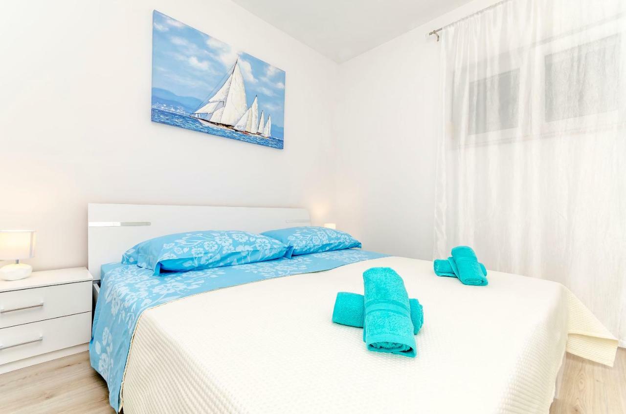Apartment Mia Trogir Exterior foto